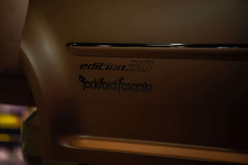 Kortrijk Xpo - GR8 - 2024 - Exclusive Car & Sign